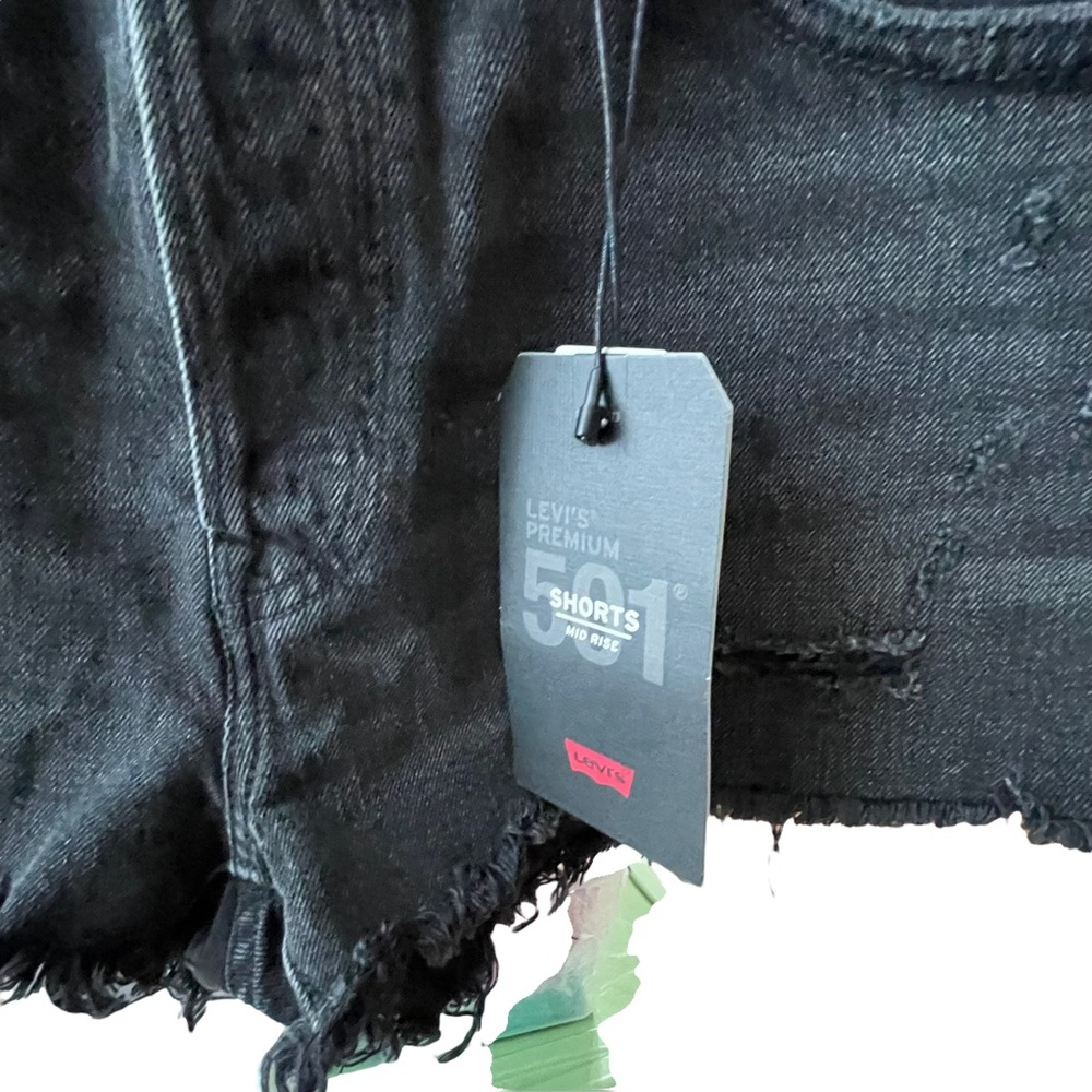 Levi’s premium mid rise 501 shorts 32 - Picture 2 of 9